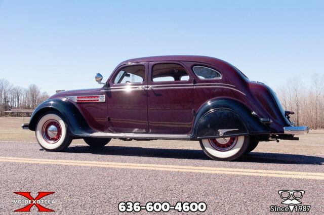 1936 Chrysler Airflow C-9 Sedan - photo 6