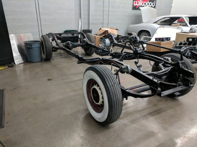 1936 Chrysler Airflow - photo 3