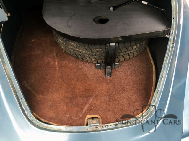 1936 Chrysler Airflow - photo 11