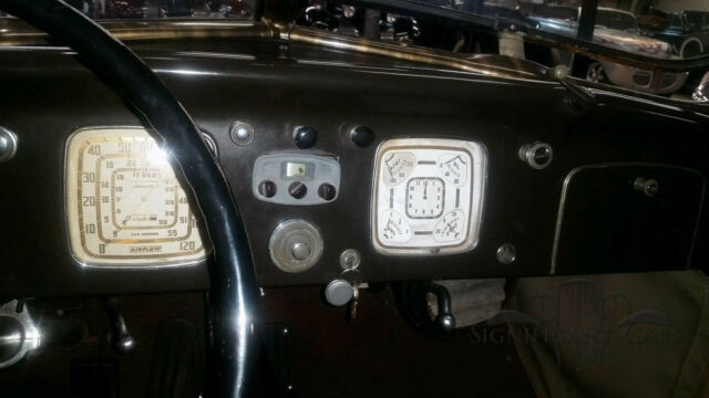 1936 Chrysler Airflow - photo 7