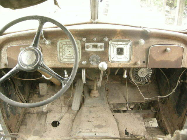 1936 Chrysler Airflow - photo 12