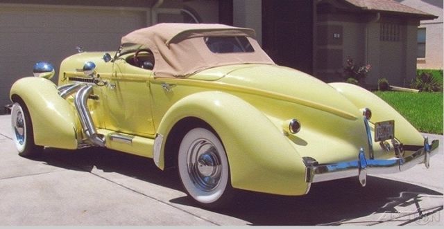 1936 Continuation Auburn 852 Boattail Speedster Convertible - photo 2