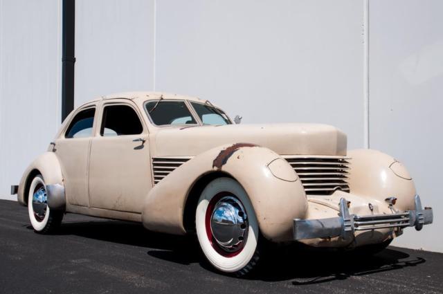 1936 Cord 810 Beverly Sedan 1936 Cord 810 Sedan