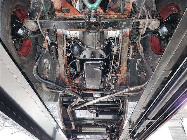1936 Cord 810 Supercharged - photo 12