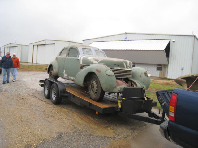 1936 CORD 810 WESTCHESTER SEDAN 1936 Cord 810 Westchester Sedan