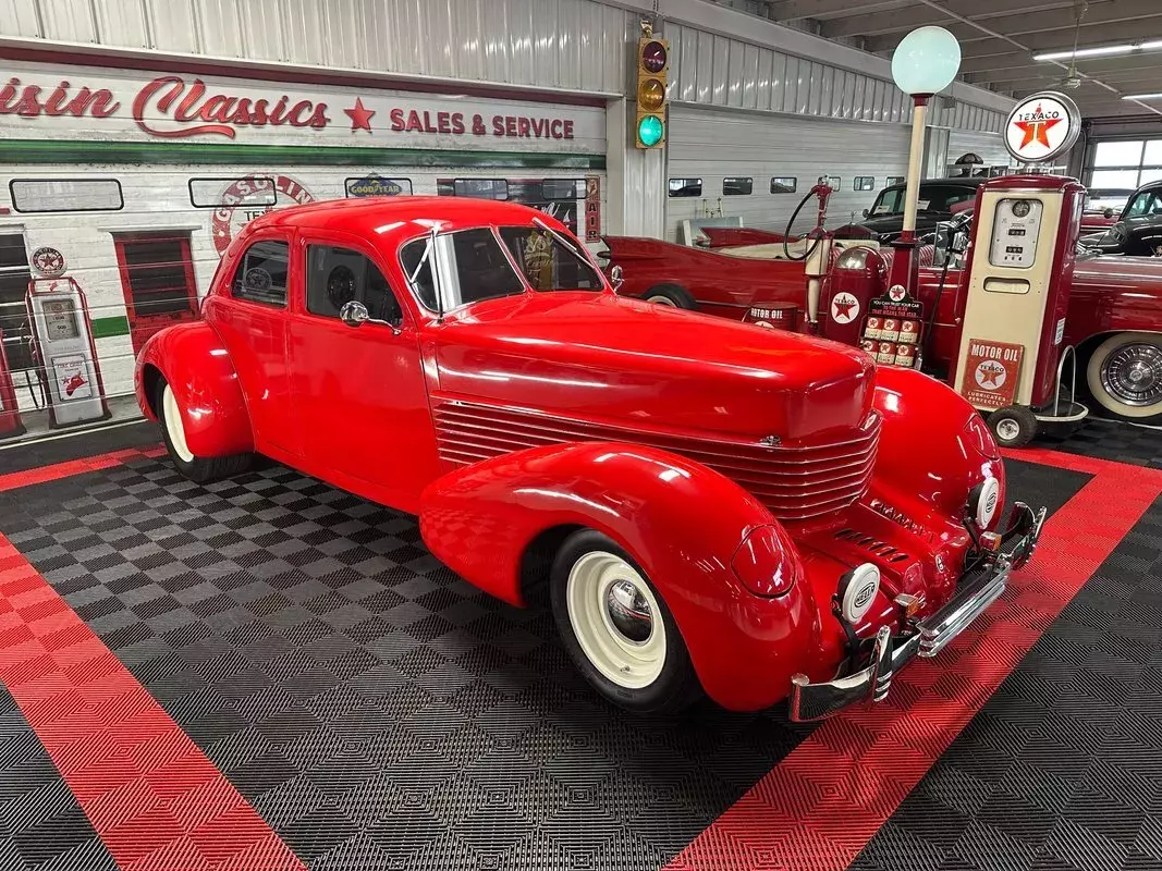 1936 Cord Sedan 1936 Cord Sedan