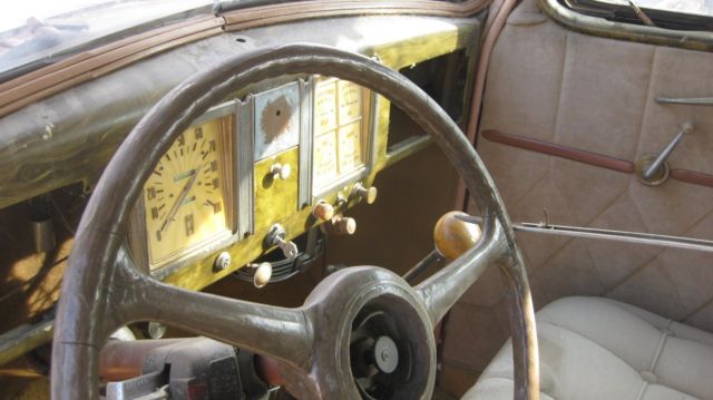 1936 DeSoto Fordor Sedan - photo 8
