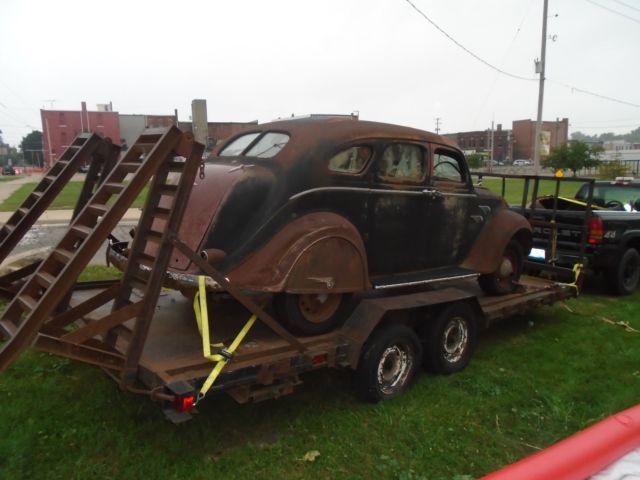 1936 DeSoto - photo 5