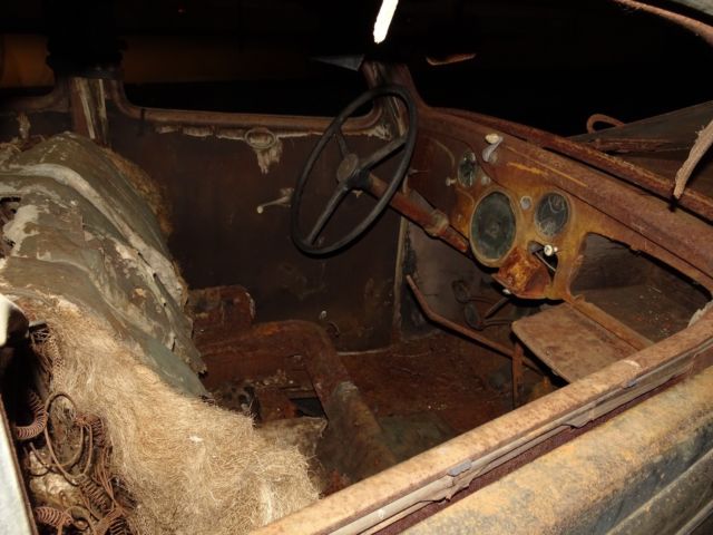 1936 Dodge Deluxe - photo 7