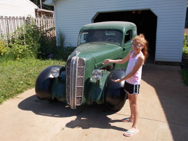 1936 Dodge SEDAN DELIVERY - photo 2