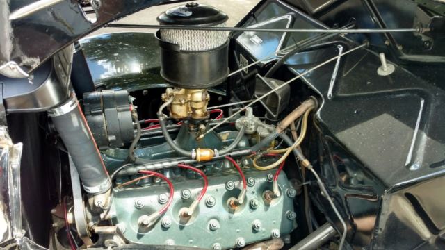 1936 Ford 2-Door Humpback Deluxe Touring - photo 8