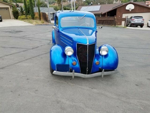 1936 Ford 2 door sedan - photo 3