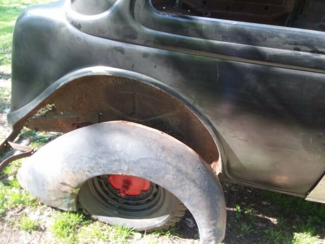 1936 Ford 2 door Sedan - photo 4