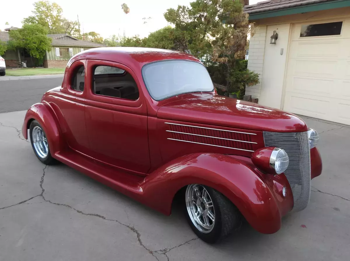 1936 Ford 5W Hot Rod Coupe