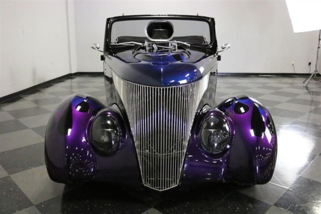 1936 Ford Cabriolet - photo 5