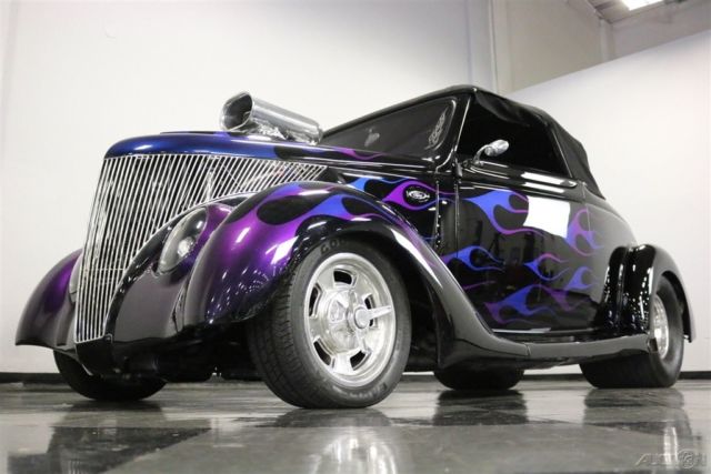 1936 Ford Cabriolet - photo 9