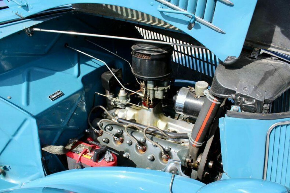 1936 Ford Cabrolet - photo 3