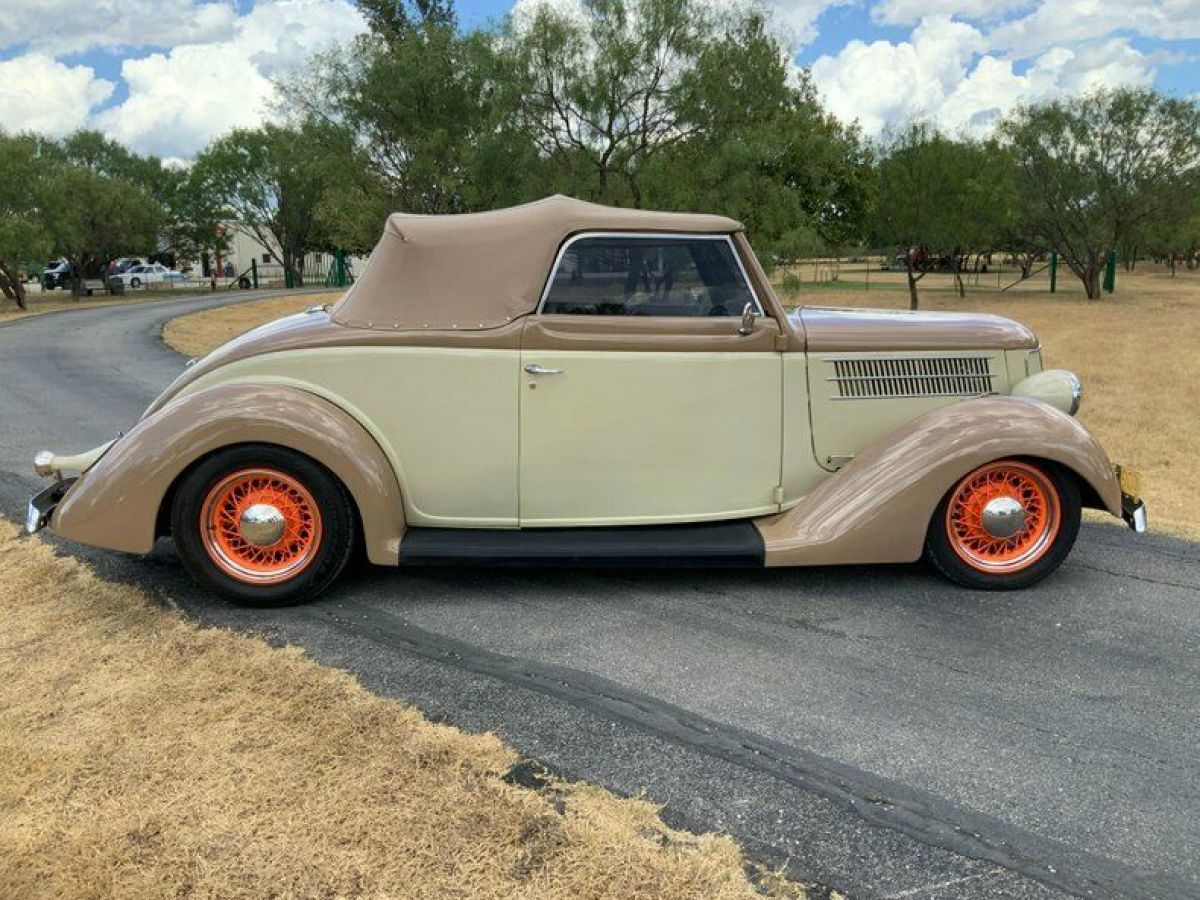 1936 Ford Club Cabriolet - photo 8