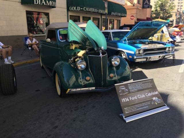 1936 Ford Other Deluxe convertible - photo 3