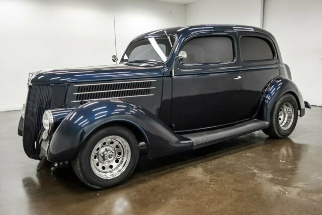 1936 Ford Coupe Humpback - photo 3