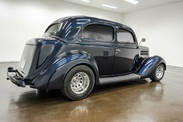 1936 Ford Coupe Humpback - photo 7