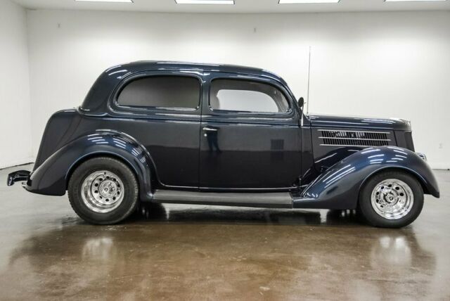 1936 Ford Coupe Humpback - photo 8