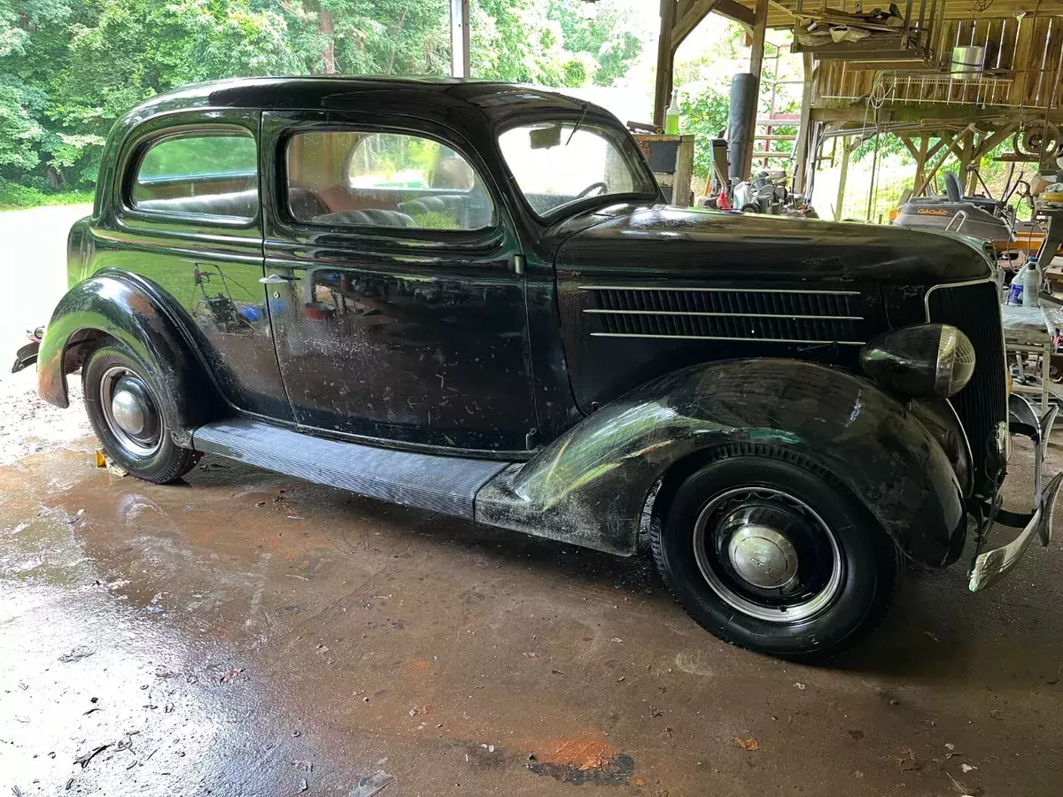 1936 ford humpback sedan 68 all orig runs 85,000 miles 1936 Ford Other