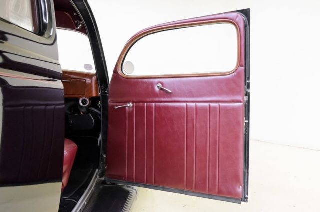 1936 Ford Humpback Streetrod -- - photo 12