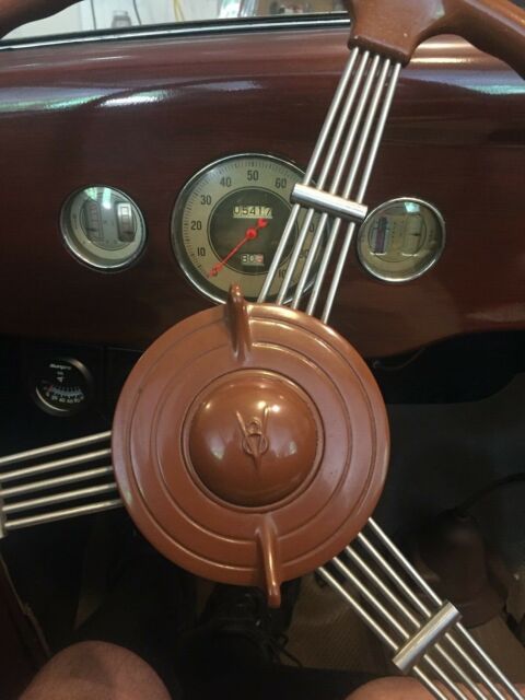1936 Ford Model 68 Cabriolet - photo 10