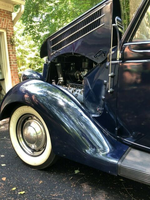 1936 Ford Model 68 Cabriolet - photo 8