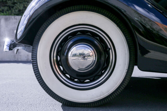 1936 Ford Model 68 Deluxe Phaeton - photo 6
