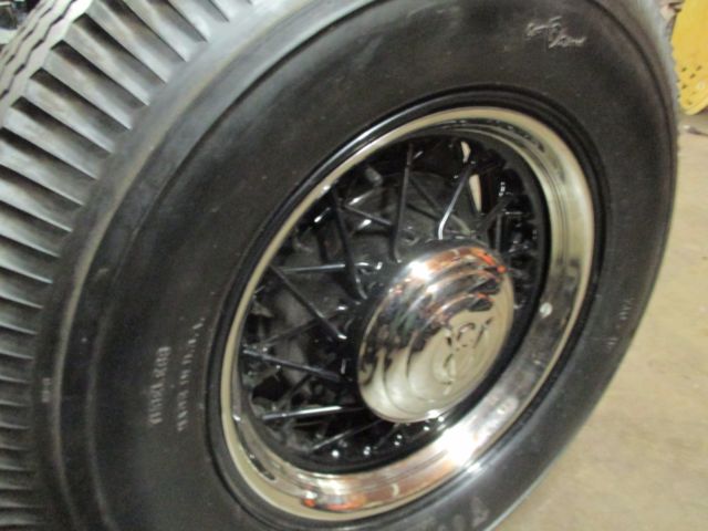 1936 Ford Model A Pickup Custom on air - photo 9