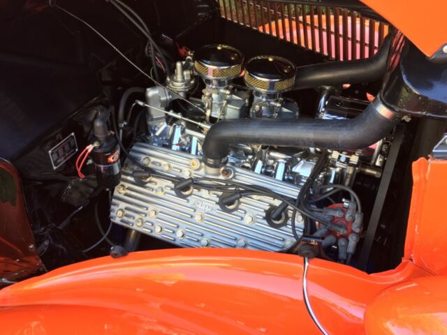 1936 Ford Roadster - photo 2