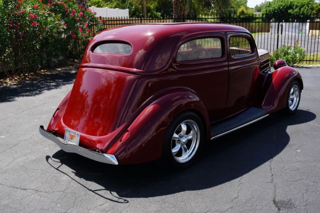 1936 Ford Sedan - 350C.I. V8 - Hot Rod - photo 5