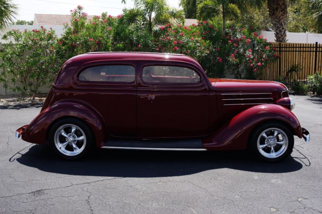 1936 Ford Sedan - 350C.I. V8 - Hot Rod - photo 6