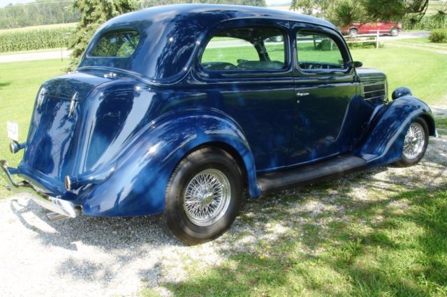 1936 Ford 2 DOOR HUMPBACK SEDAN - photo 3