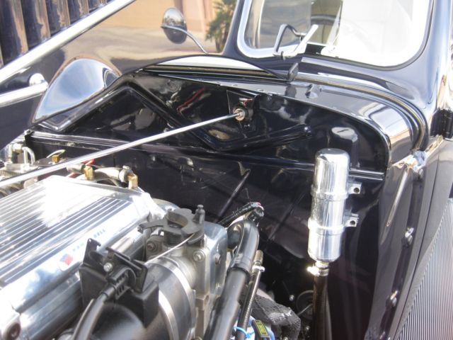 1936 Ford 2 dr sedan - photo 8