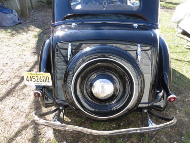 1936 Ford 2 Door Touring Humpback. - photo 10