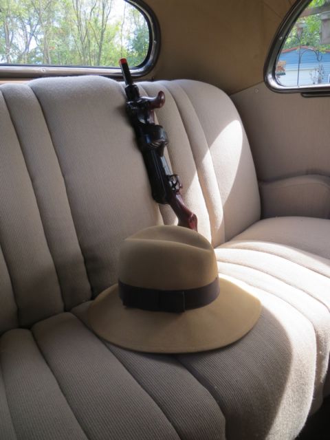 1936 Ford 2 Door Touring Humpback. - photo 12