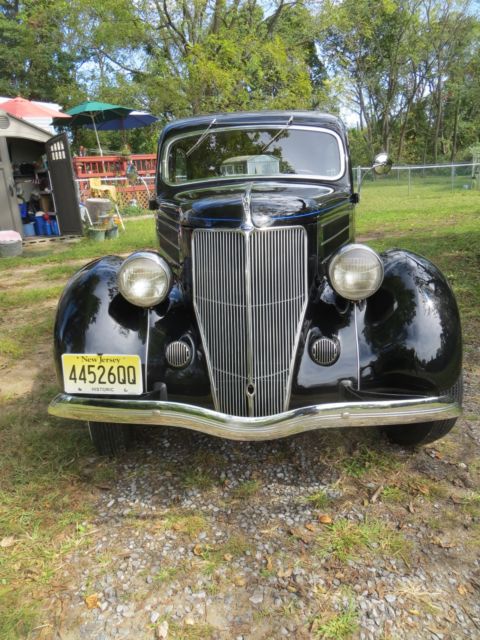 1936 Ford 2 Door Touring Humpback. - photo 3