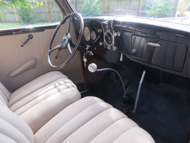 1936 Ford 2 Door Touring Humpback. - photo 7