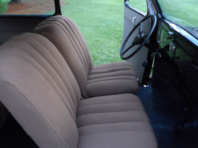 1936 Ford Tudor Sedan 2-Door Slantback NO RESERVE V8 - photo 4