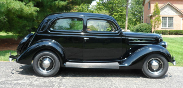 1936 Ford Tudor Sedan 2-Door Slantback NO RESERVE V8 - photo 8