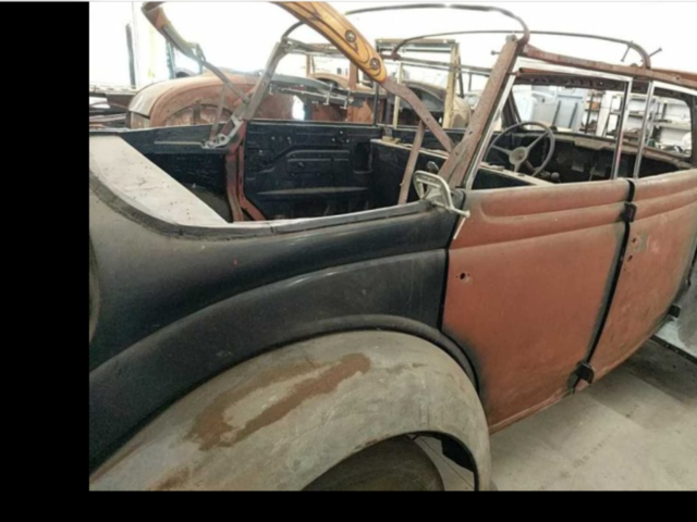 1936 Ford Convertible Touring Sedan - photo 12