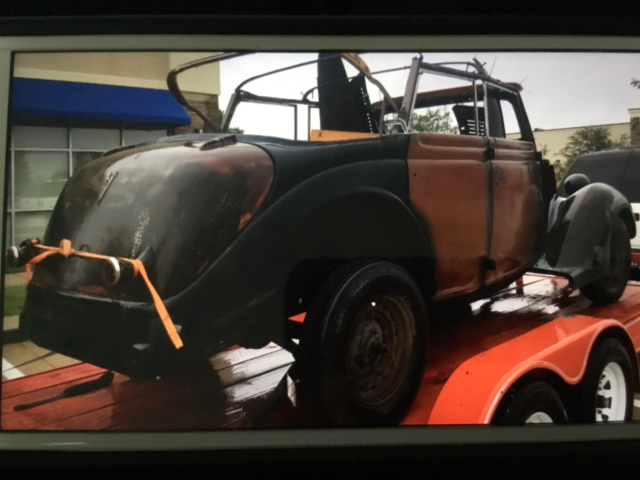 1936 Ford Convertible Touring Sedan - photo 2