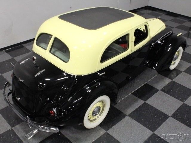 1936 Other Makes 618 G Touring Sedan - photo 10