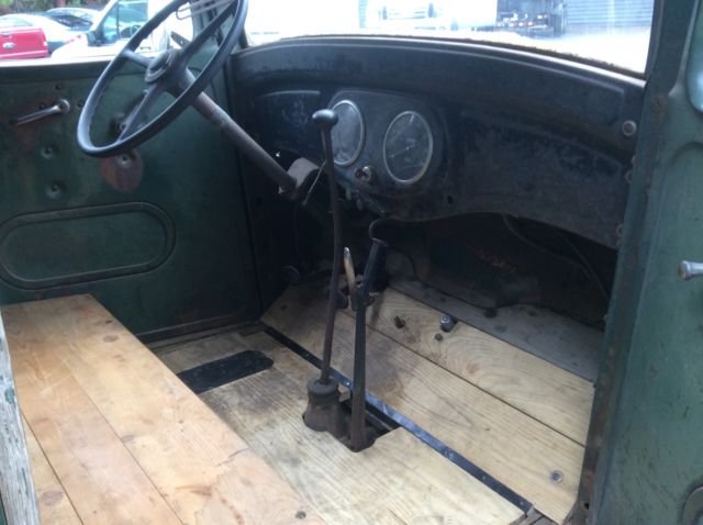 1936 International Harvester C-35 Stake 1.5 ton Stake truck - photo 10