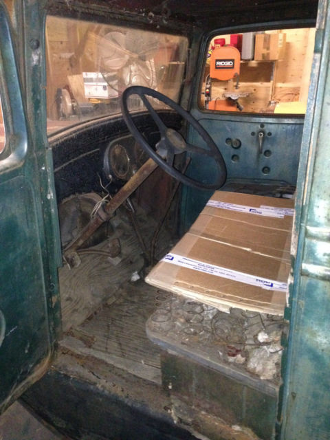 1936 International Harvester C30 - photo 4