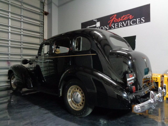 1936 Oldsmobile Model 6C Standard - photo 3