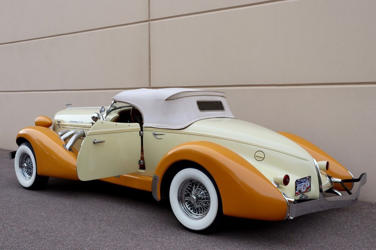 1935 Auburn 876 Speedster Boattail Cord Duesenberg 400 Ford Motor Oldtimer - photo 3